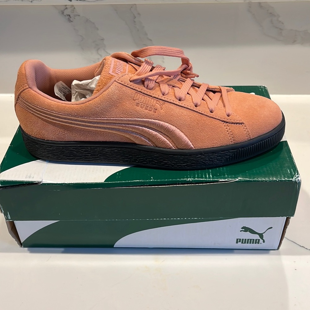 Puma Suede Classic Badge Flip ‘Em Muted Clay-Puma Black Sneakers Men’s 8.5 US